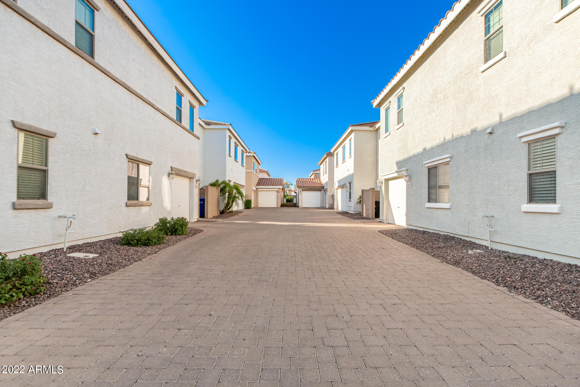 4736 East Redfield Road Gilbert, AZ 85234 - Photo 36 of 39 Driveway