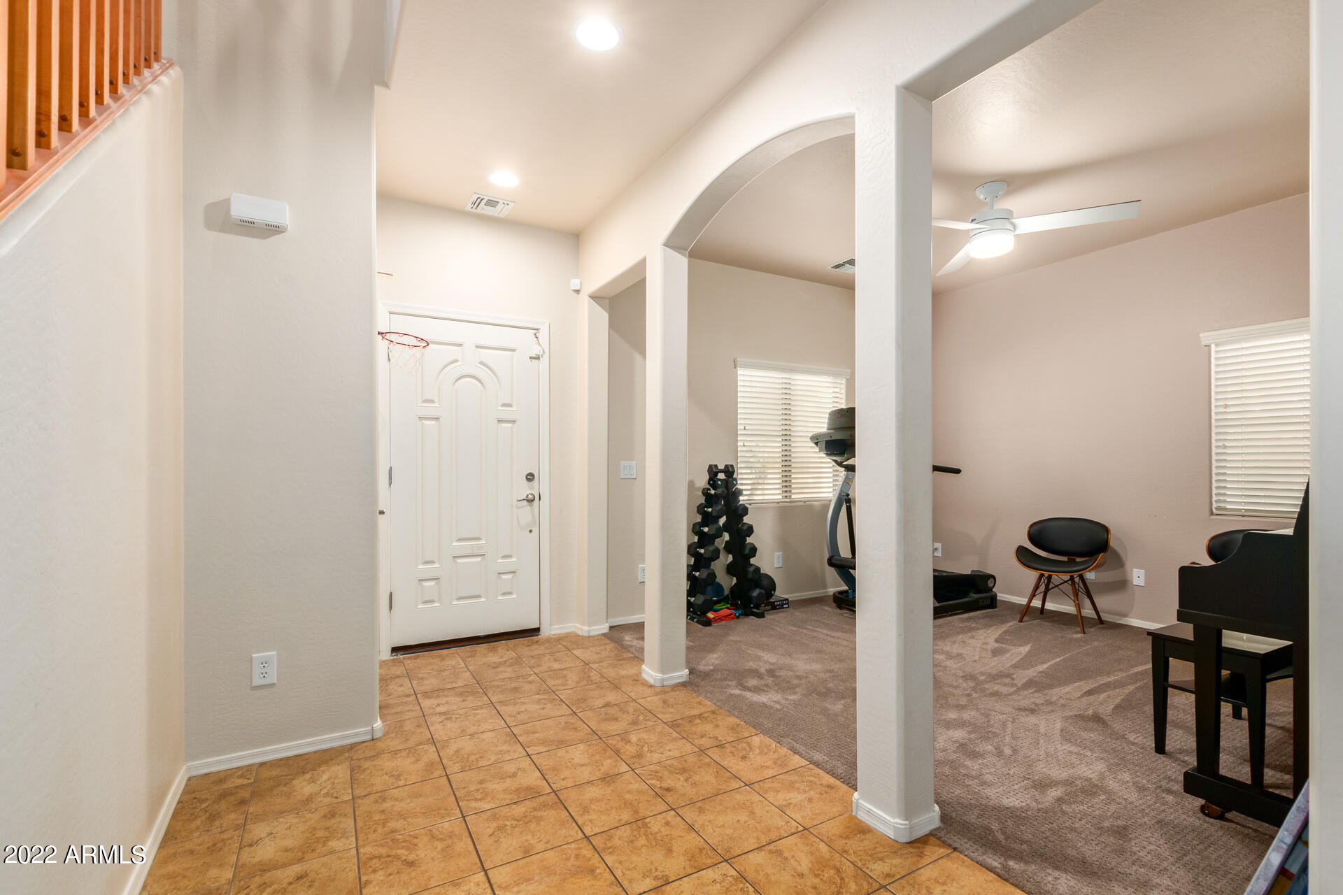 4736 East Redfield Road Gilbert, AZ 85234 - Photo 4 of 39 Foyer/Living