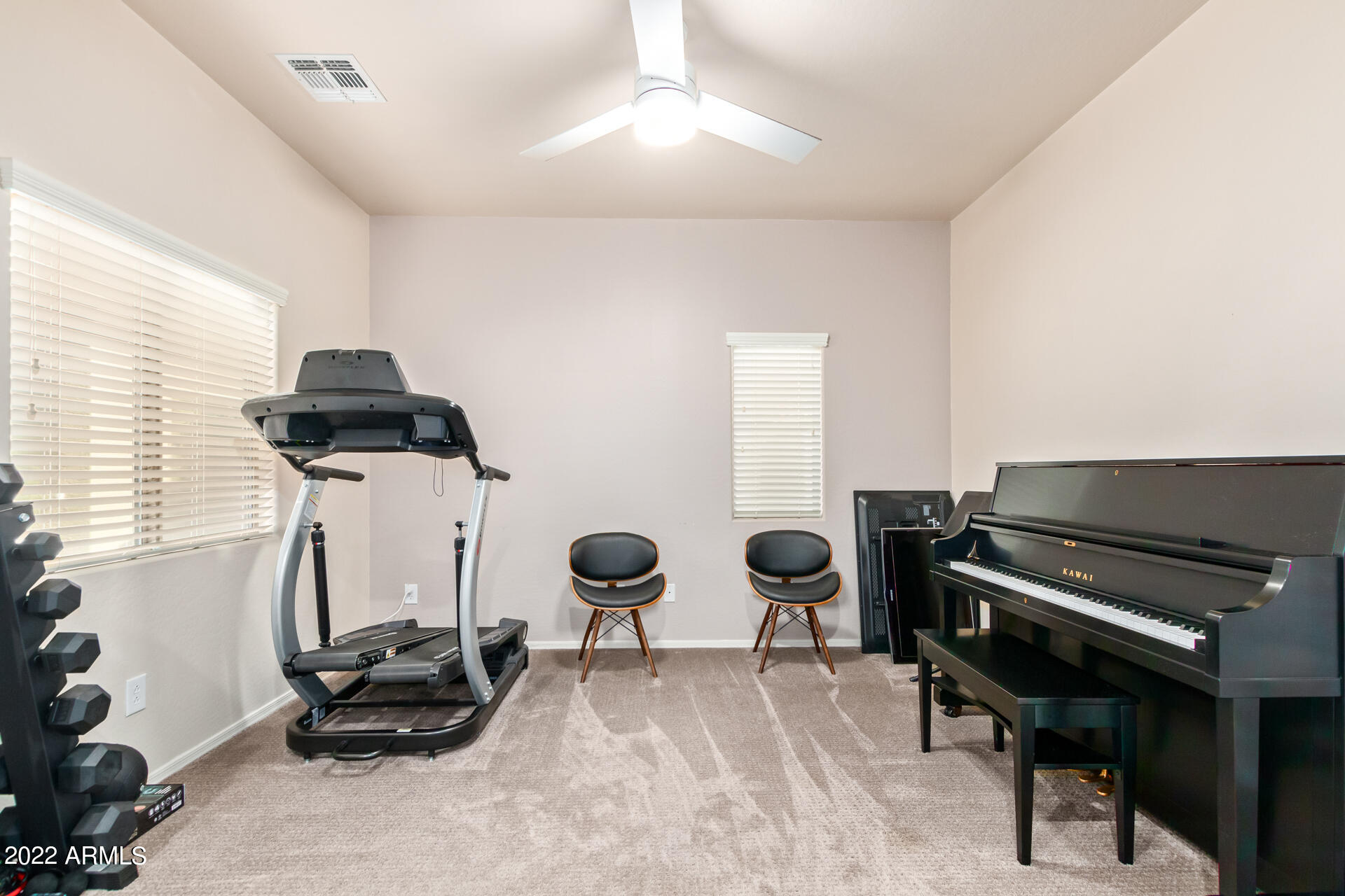 4736 East Redfield Road Gilbert, AZ 85234 - Photo 6 of 39 E2FA891C-354E-4527-A396-3A671D0DBC23