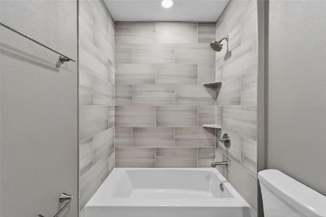 $340,000 | 6010 Sundown Drive, Dade City, FL 33523