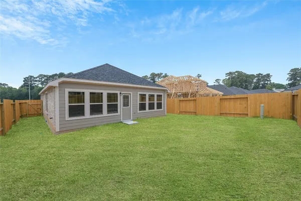 $1,980 | 10107 Gold Finch Run, Magnolia, TX 77354