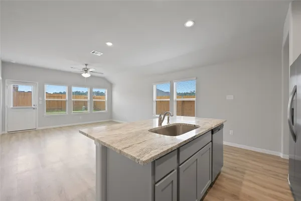 $1,980 | 10107 Gold Finch Run, Magnolia, TX 77354