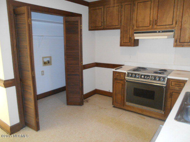 3064 Zebulon Road Rocky Mount, NC 27804 - Photo 6 of 13 101156_4