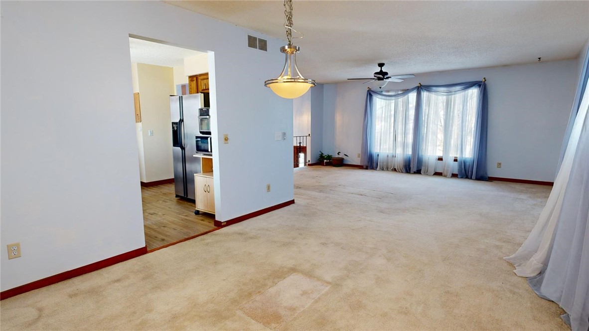236 South Stevens Avenue Decatur, IL 62522 - Photo 6 of 27