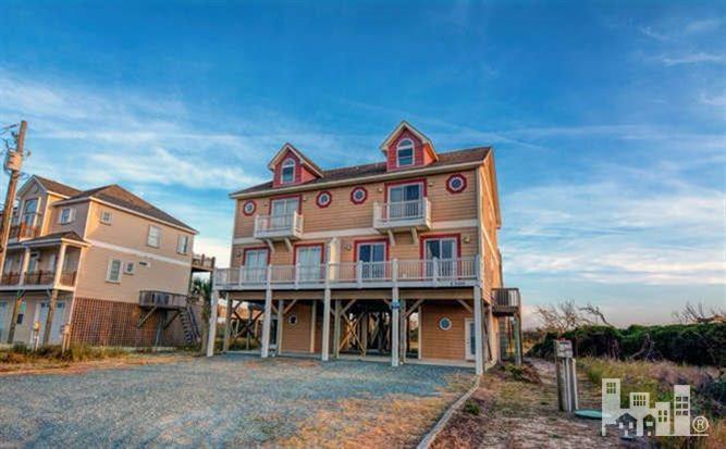 1300 New River Inlet Road North Topsail Beach, NC 28460 - Photo 1 of 30 Primary Photo