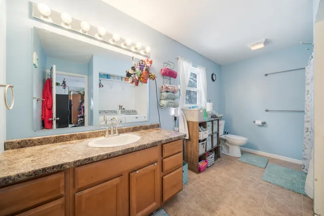 $189,900 | 351 Quincy Street, Oconto Falls, WI 54154