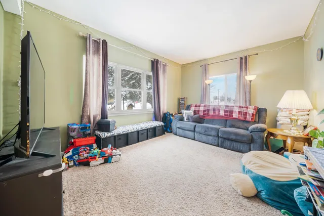 $189,900 | 351 Quincy Street, Oconto Falls, WI 54154