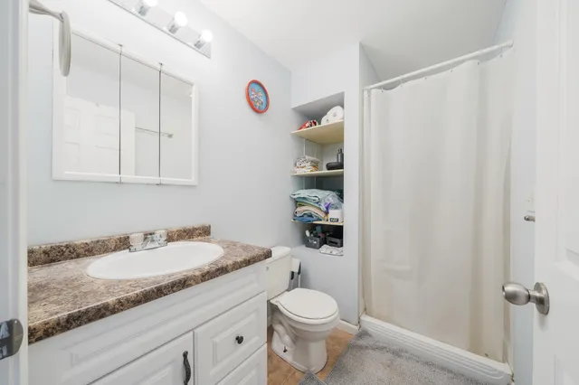 $189,900 | 351 Quincy Street, Oconto Falls, WI 54154