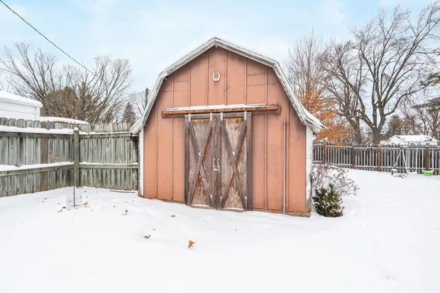 $189,900 | 351 Quincy Street, Oconto Falls, WI 54154