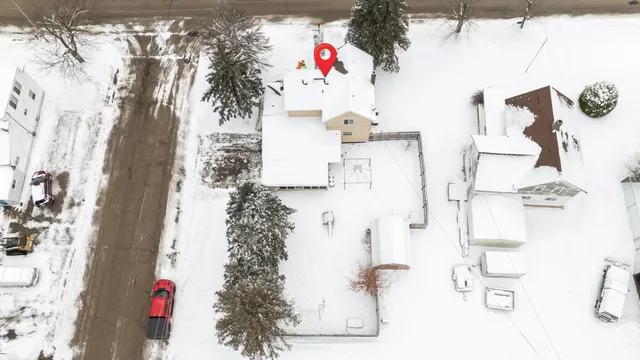 $189,900 | 351 Quincy Street, Oconto Falls, WI 54154