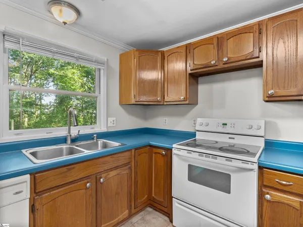 $287,000 | 113 Commodore Drive, Duncan, SC 29334