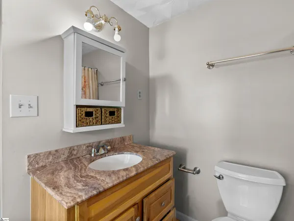 $287,000 | 113 Commodore Drive, Duncan, SC 29334