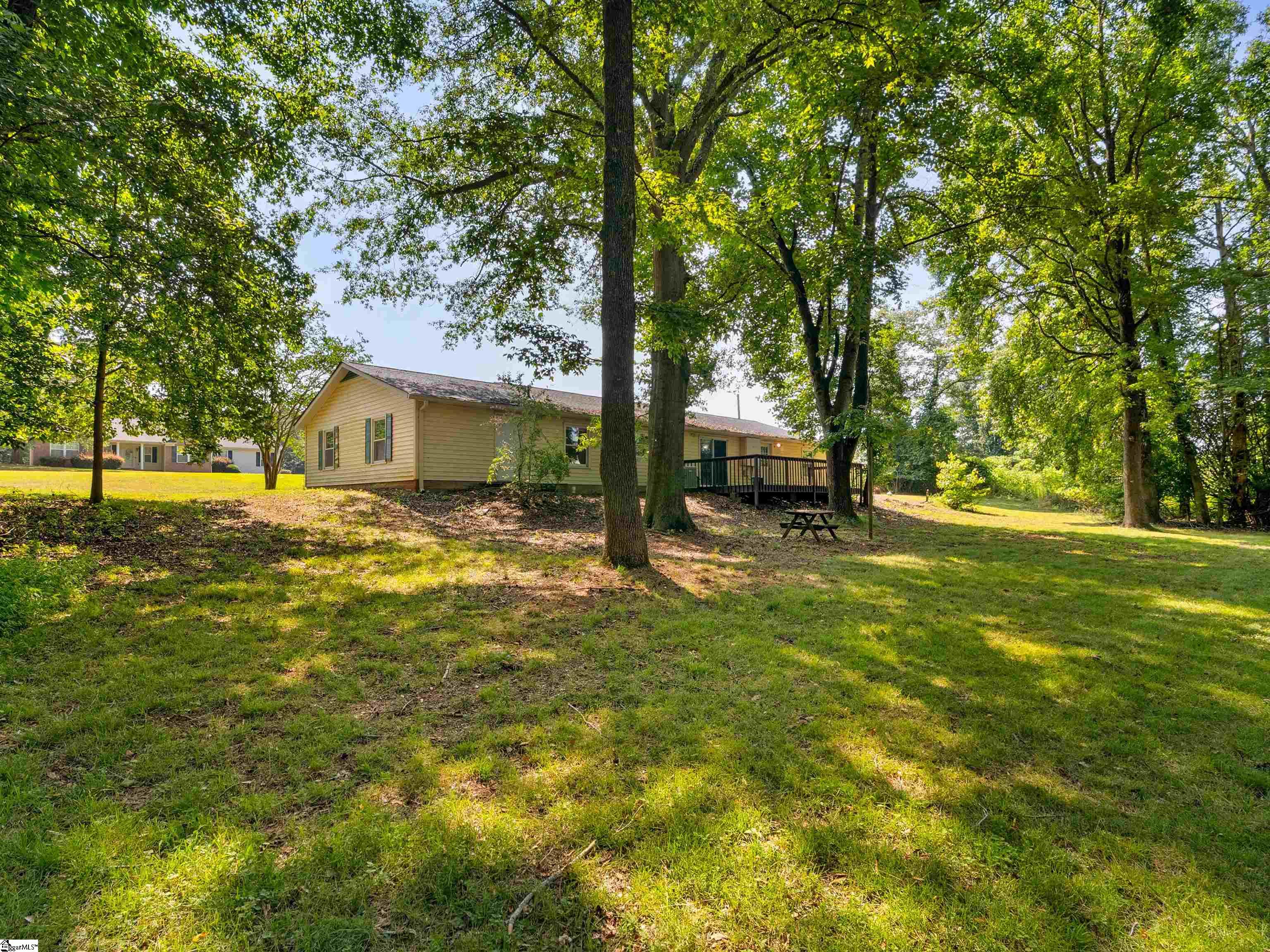 113 Commodore Drive Duncan, SC 29334 - Photo 33 of 41