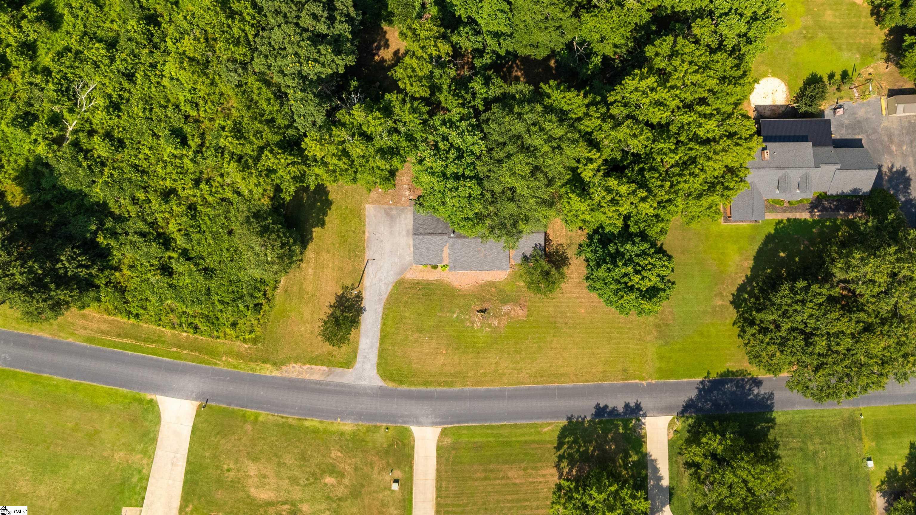 113 Commodore Drive Duncan, SC 29334 - Photo 35 of 41