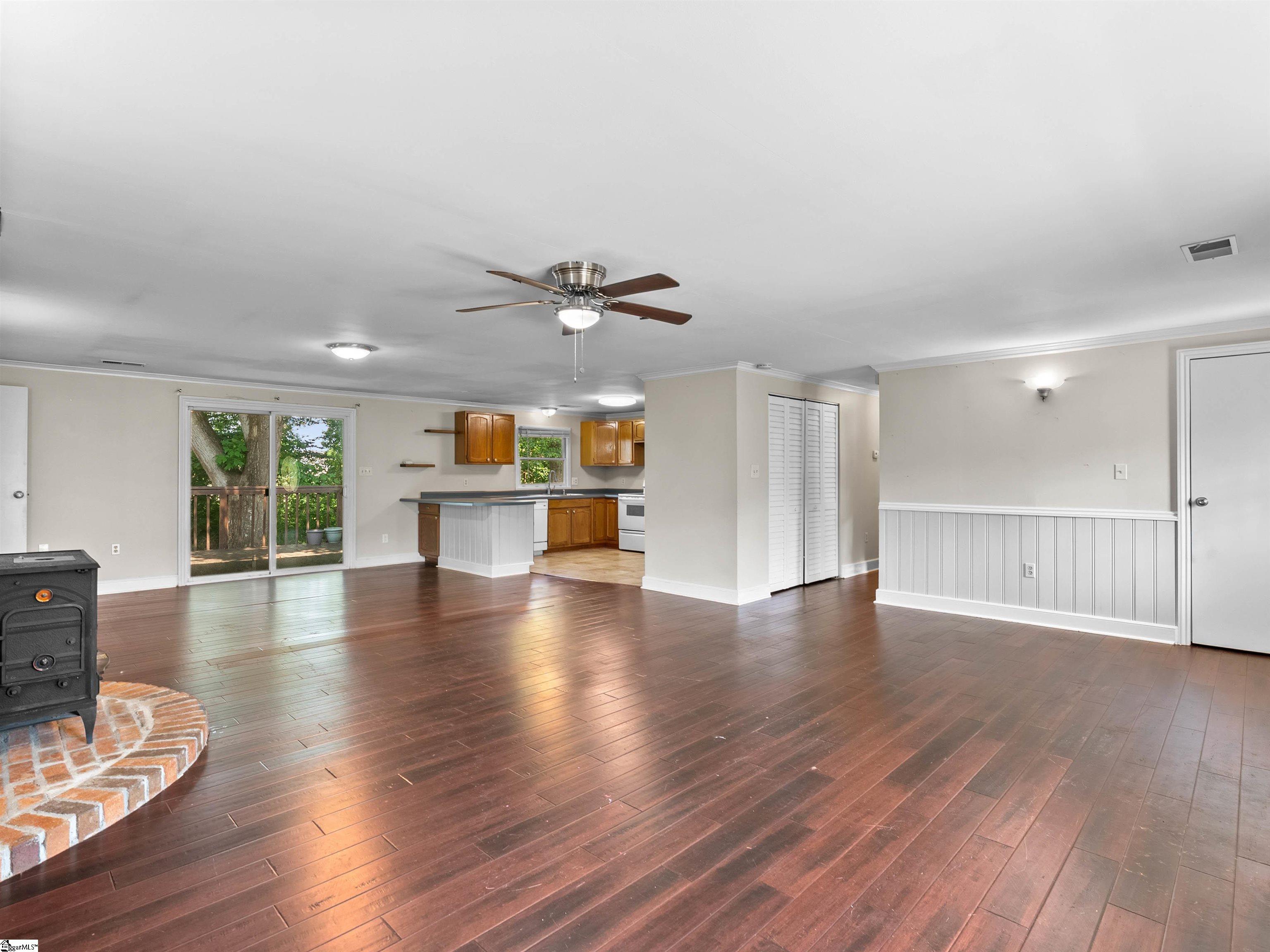 113 Commodore Drive Duncan, SC 29334 - Photo 8 of 41