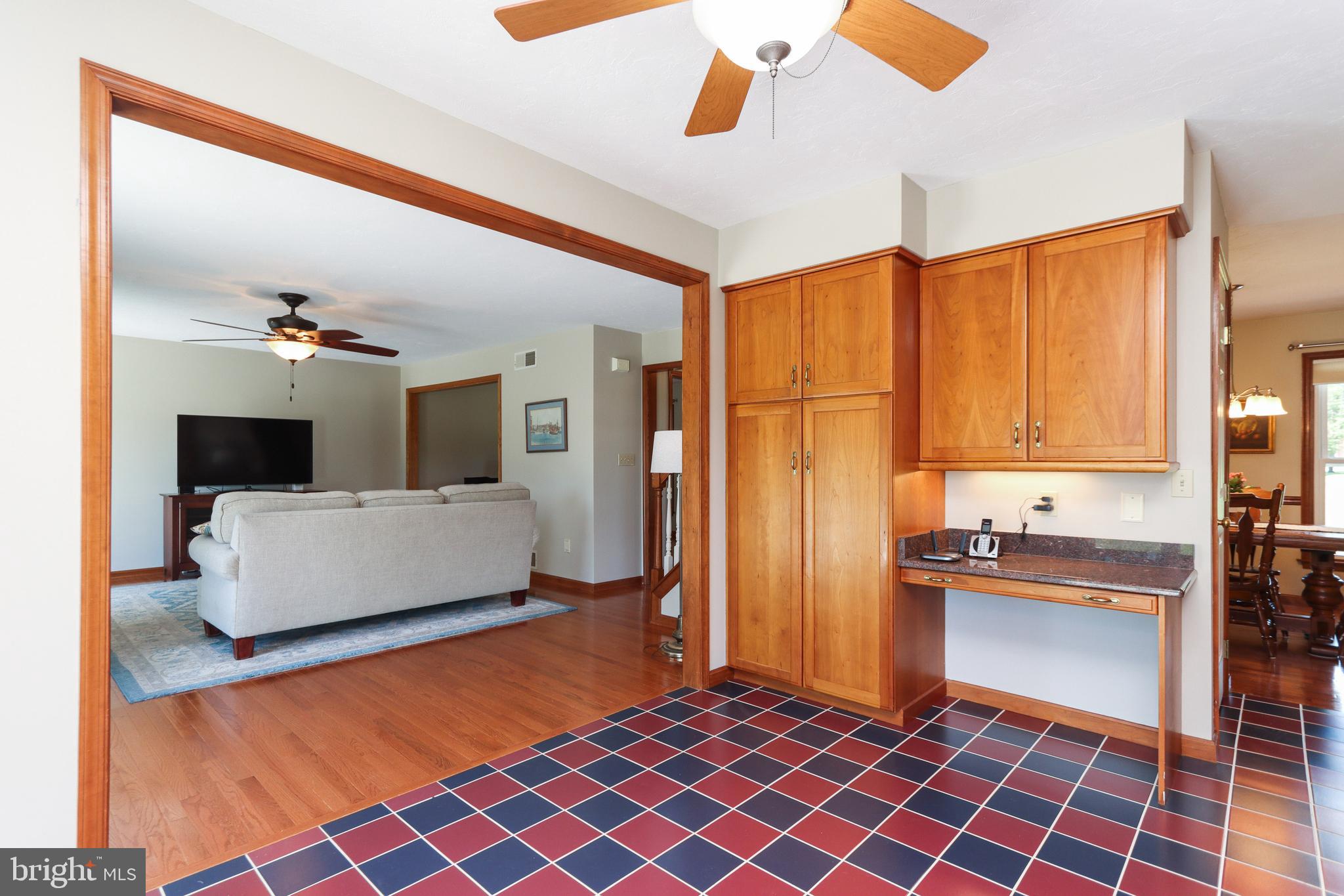 4535 Wentz Road Manchester, MD 21102 - Photo 17 of 55 Kitchen has Cherry Wood Cabinets and...