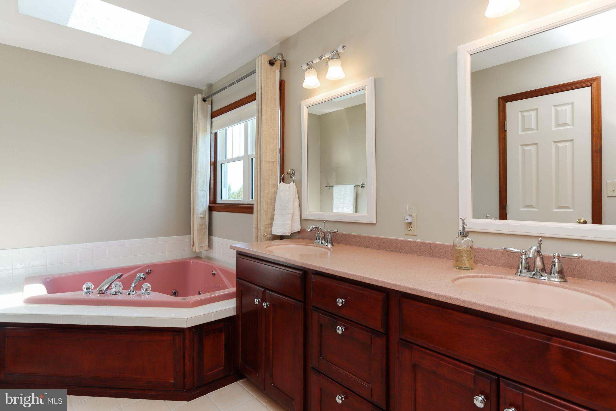 4535 Wentz Road Manchester, MD 21102 - Photo 29 of 55 Master Bath