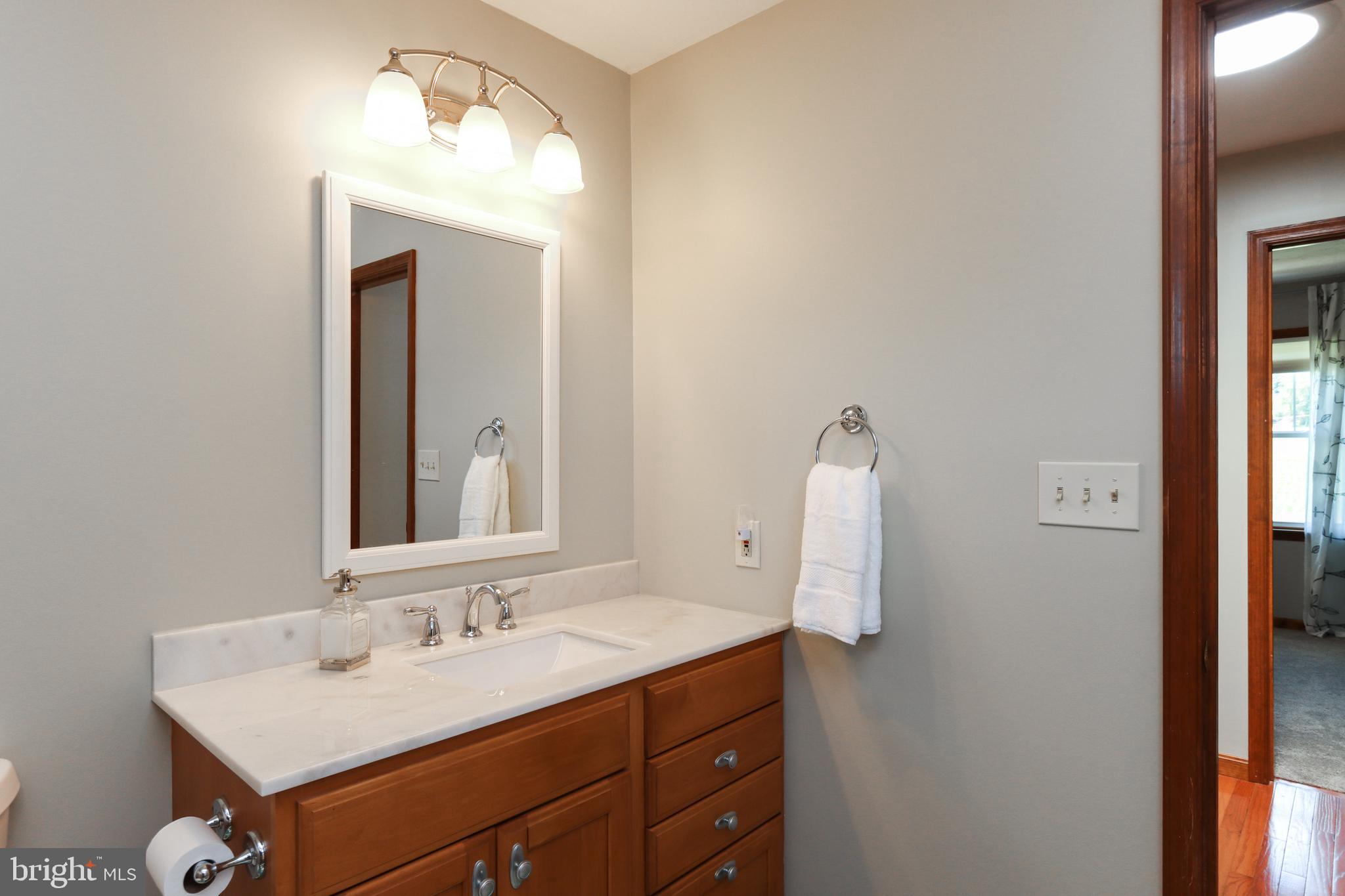 4535 Wentz Road Manchester, MD 21102 - Photo 42 of 55 Upper Level Hall Bath, View 2
