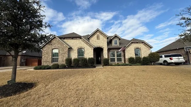 $494,500 | 805 Rustic Trail, Midlothian, TX 76065