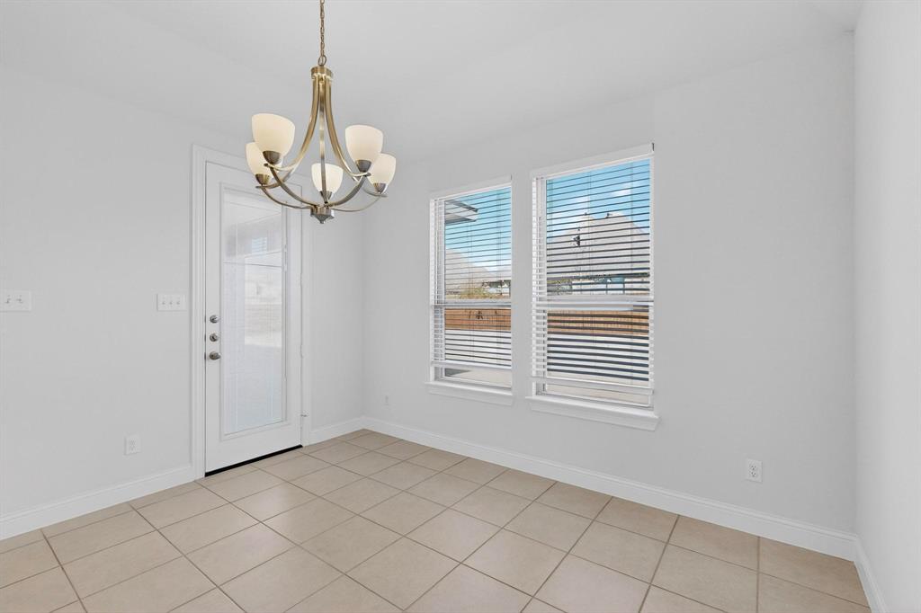 805 Rustic Trail Midlothian, TX 76065 - Photo 14 of 40 a view of an empty room with a window
