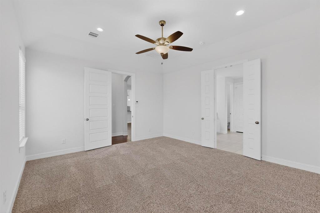805 Rustic Trail Midlothian, TX 76065 - Photo 20 of 40 a view of an empty room