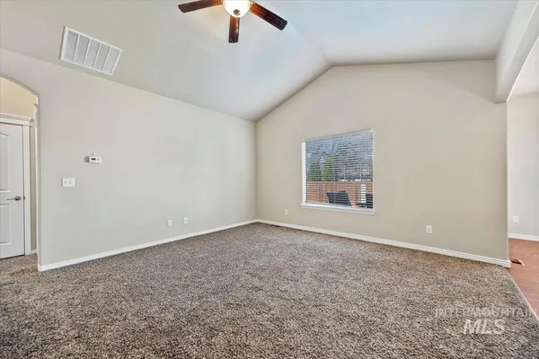 $385,000 | 947 Americana Circle, Twin Falls, ID 83301