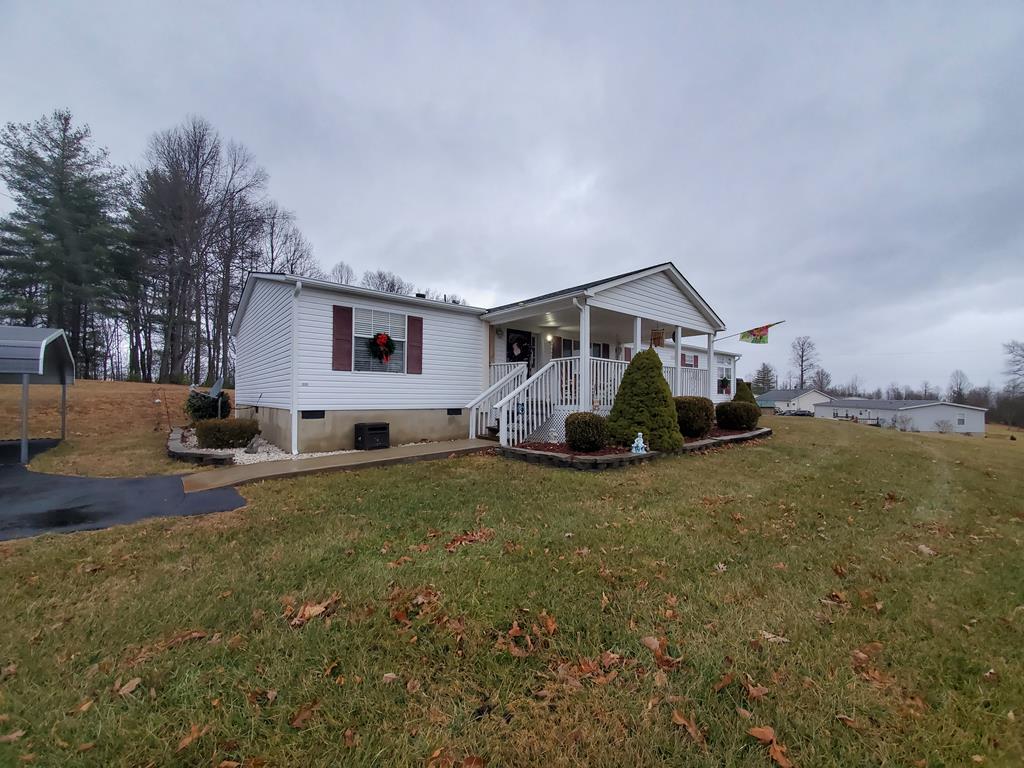 3640 Hebron Road Galax, VA 24333 - Photo 1 of 1 Gallery Image 1