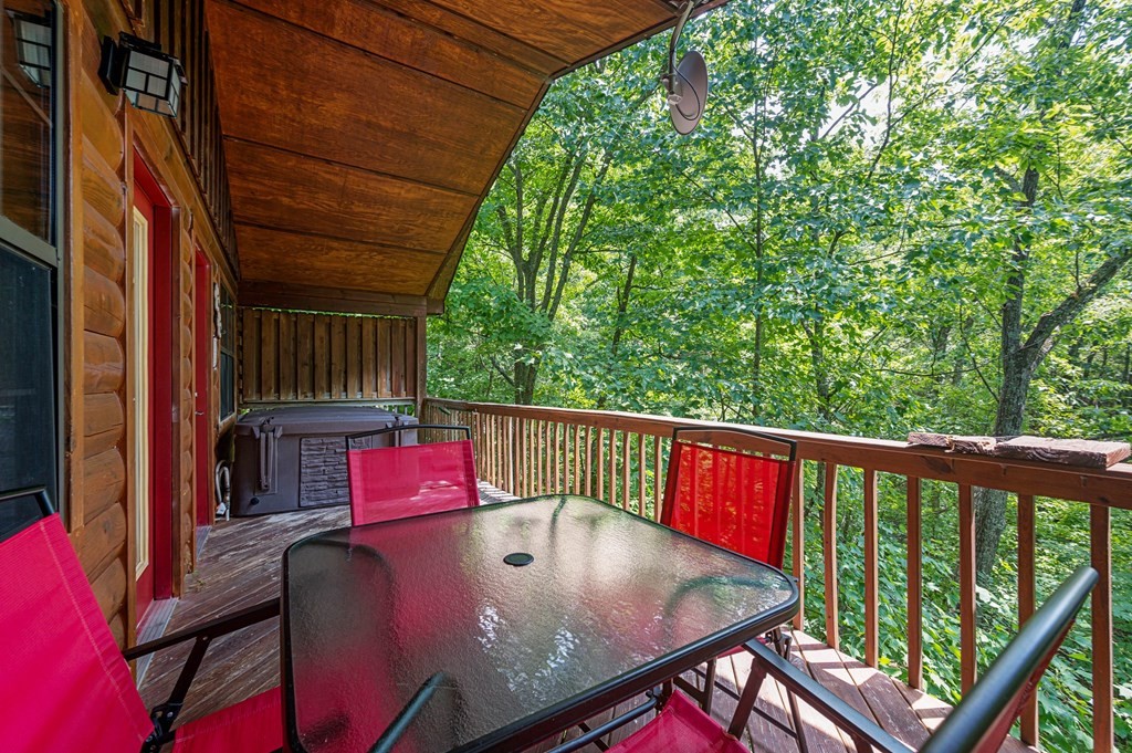 1668 Raccoon Den Way Sevierville, TN 37862 - Photo 18 of 18 Gallery Image 18