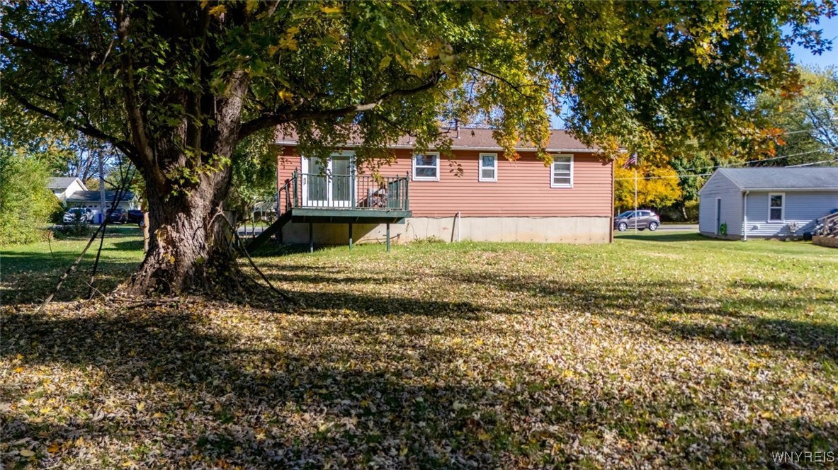 3980 Ridgelea Drive Newfane, NY 14094 - Photo 7 of 29