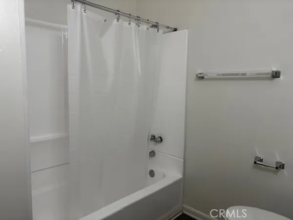 $3,395 | 12437 Harris Avenue, Unit C, Lynwood, CA 90262