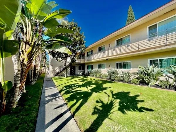 $3,395 | 12437 Harris Avenue, Unit C, Lynwood, CA 90262