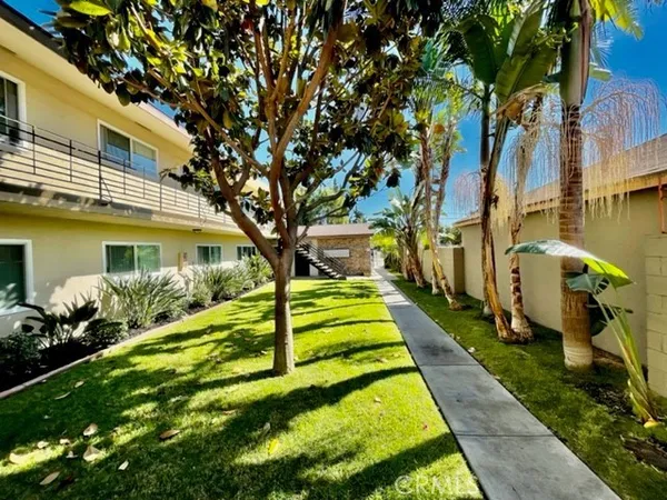$3,395 | 12437 Harris Avenue, Unit C, Lynwood, CA 90262