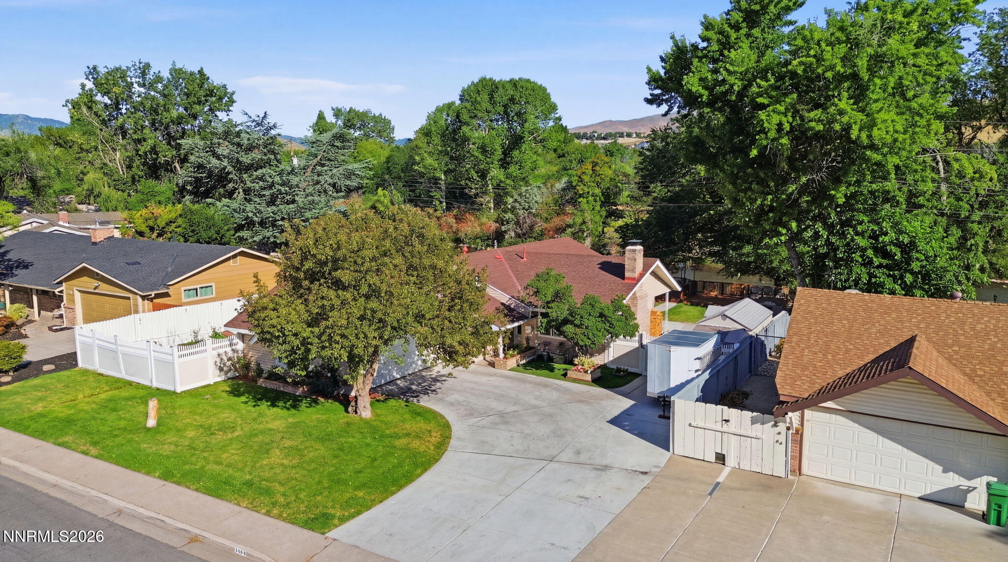 3305 Idlewild Drive Reno, NV 89509 - Photo 32 of 39 52-web-or-mls-photo_reedit_3fee7576