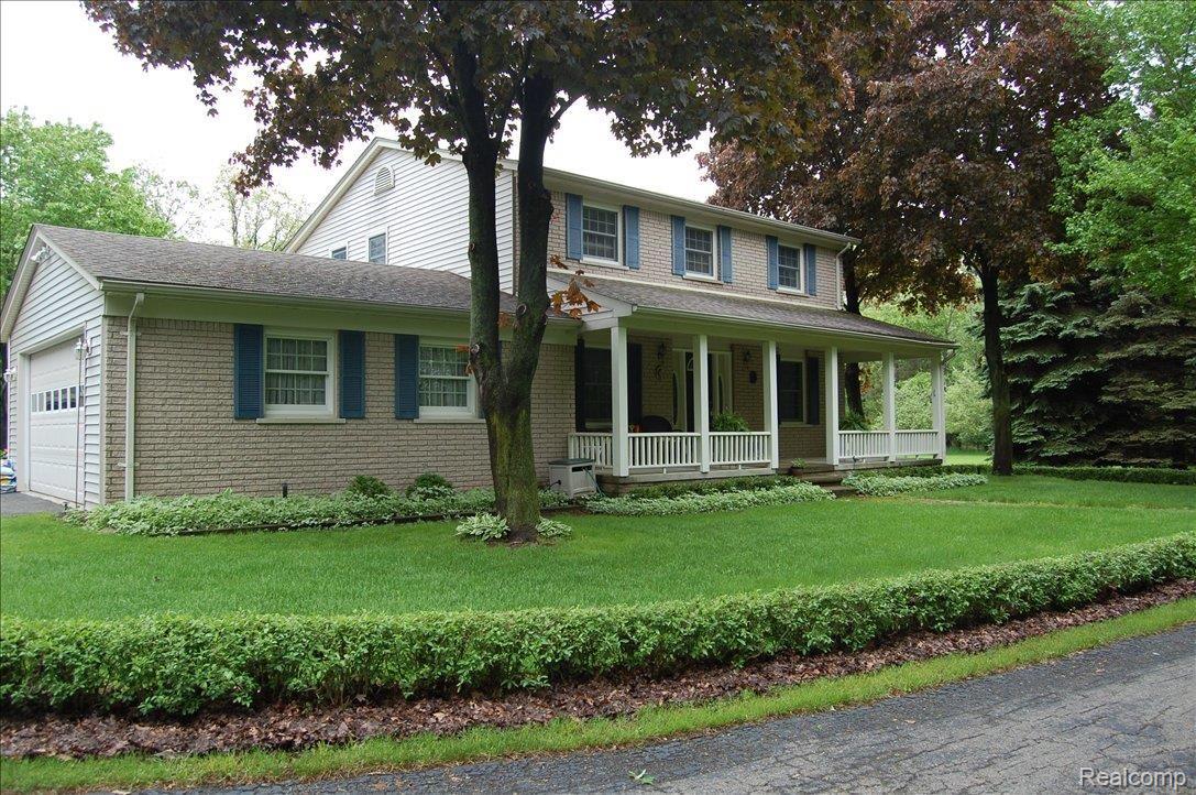 8092 Bridge Lake Road Clarkston, MI 48348 - Photo 2 of 15 BLR EXT2