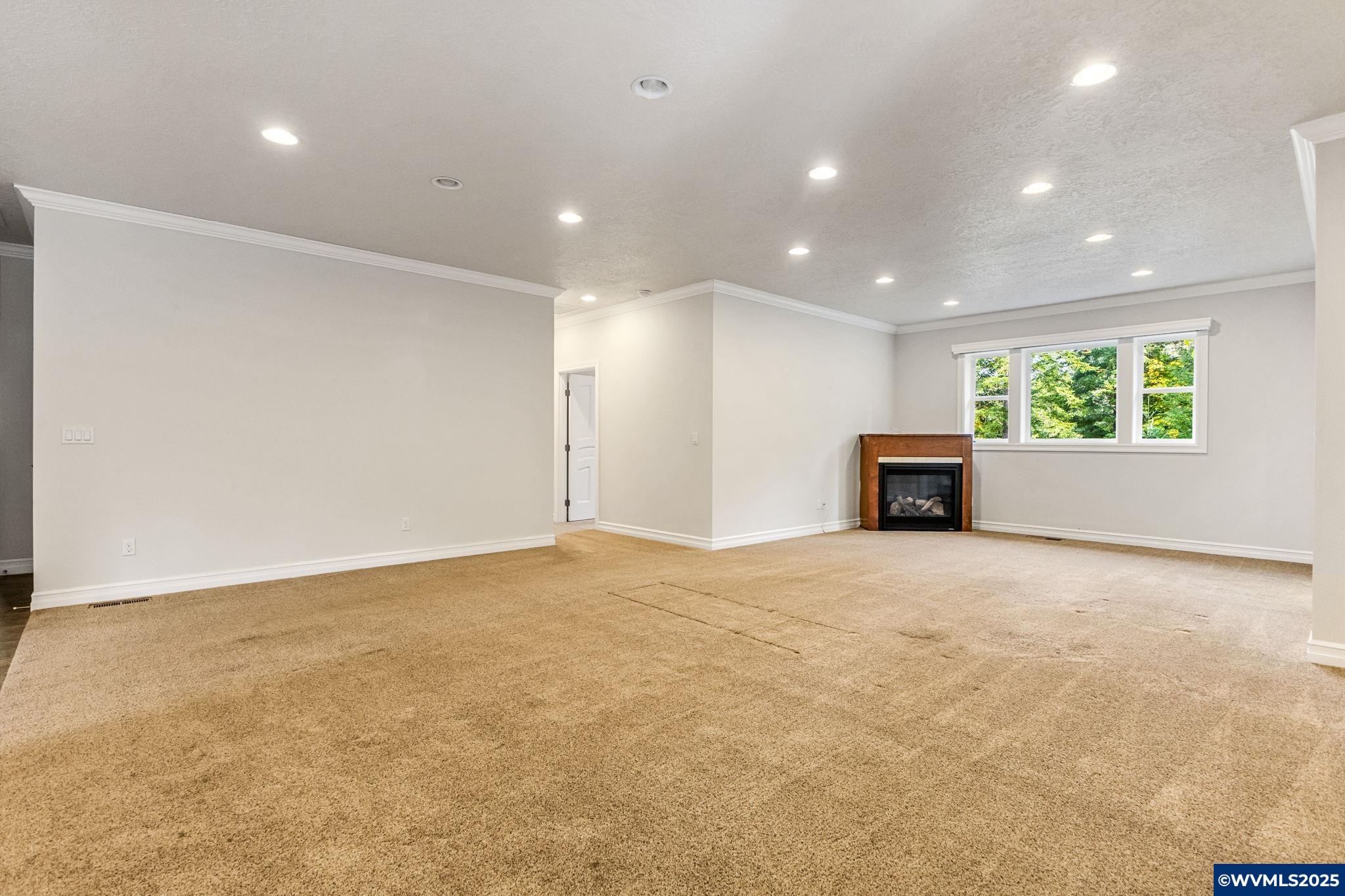3595 Barnhart Road Dallas, OR 97338 - Photo 6 of 50