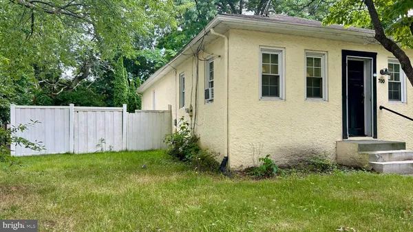 $299,999 | 700 Church Road, Cherry Hill, NJ 08002
