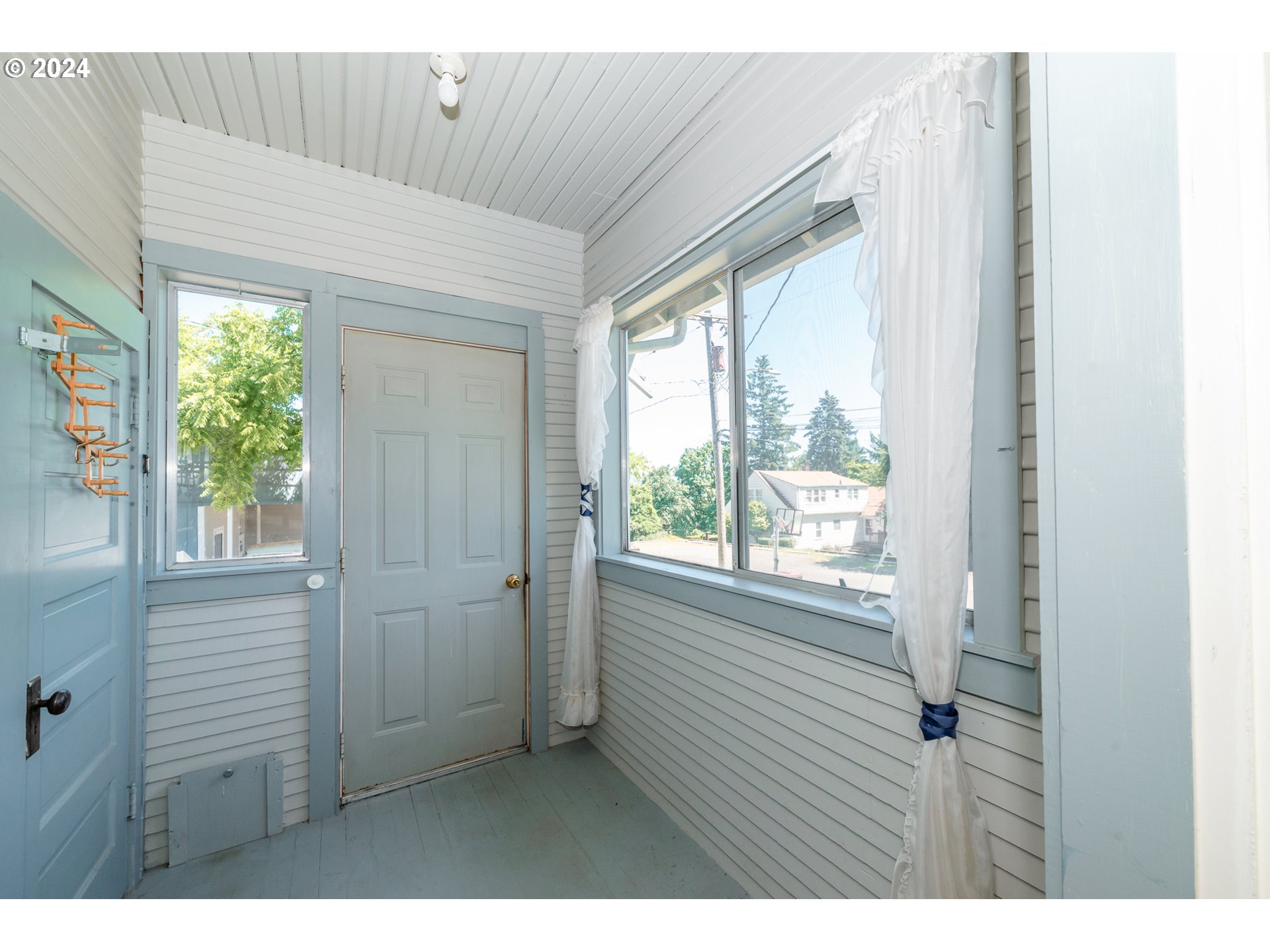 1306 Northeast Birch Street Camas, WA 98607 - Photo 10 of 23 a view of an empty room with a window