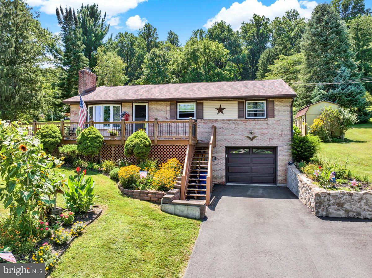 570 Walnut Road Birdsboro, PA 19508 - Photo 2 of 49 Gallery Image 2