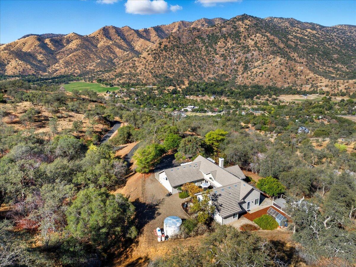 41299 East Mynatt Drive Three Rivers, CA 93271 - Photo 4 of 121 11-11
