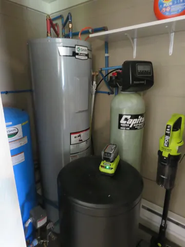 $479,000 | W10397 Blackhawk Trail, Fox Lake, WI 53933