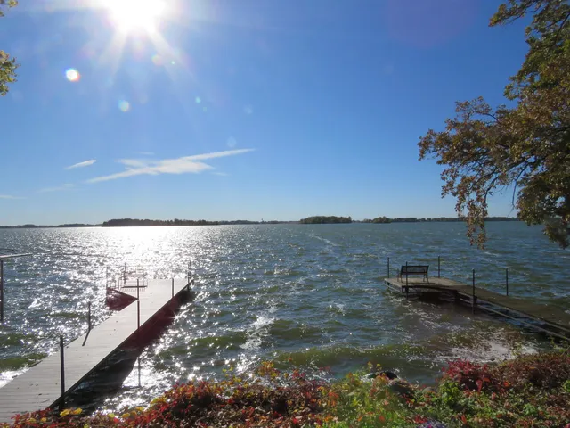 $479,000 | W10397 Blackhawk Trail, Fox Lake, WI 53933