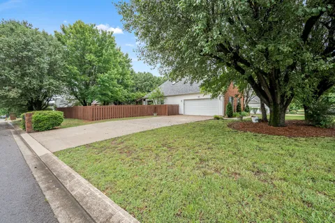 $432,500 | 3342 Meadowhill Drive, Murfreesboro, TN 37130