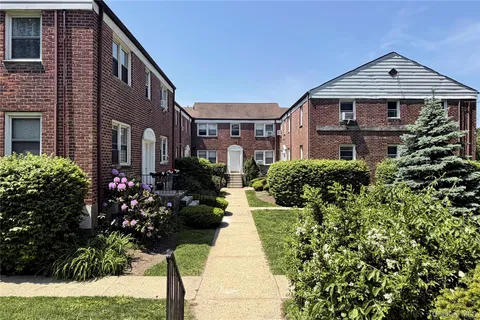 $412,000 | 79 North Broadway, Unit D1, White Plains, NY 10603
