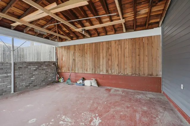 $379,000 | 223 East Lacrosse Avenue, Spokane, WA 99207