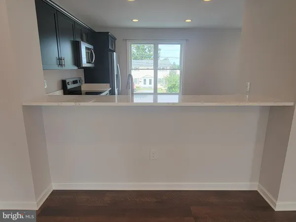 $2,500 | 328 West 11th Street, Front Royal, VA 22630