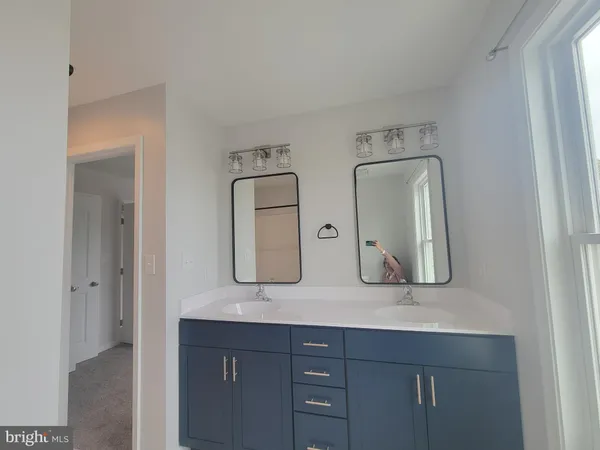 $2,500 | 328 West 11th Street, Front Royal, VA 22630