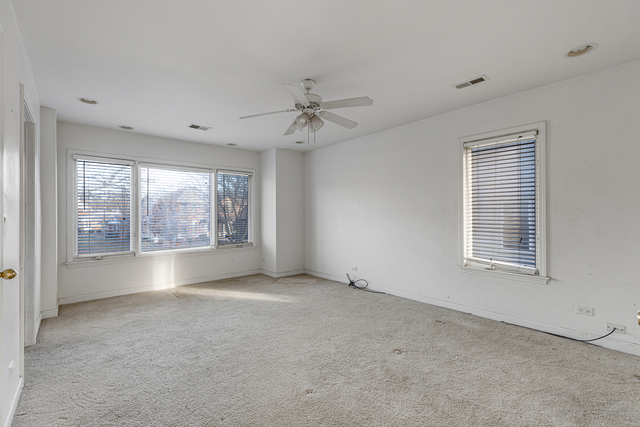 942 Meadow Road Northbrook, IL 60062 - Photo 13 of 19