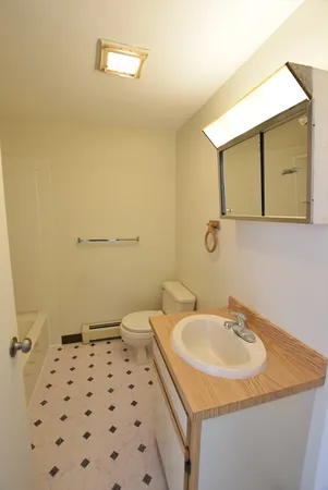 $2,300 | 1245 Pawtucket Boulevard, Unit 4, Lowell, MA 01854