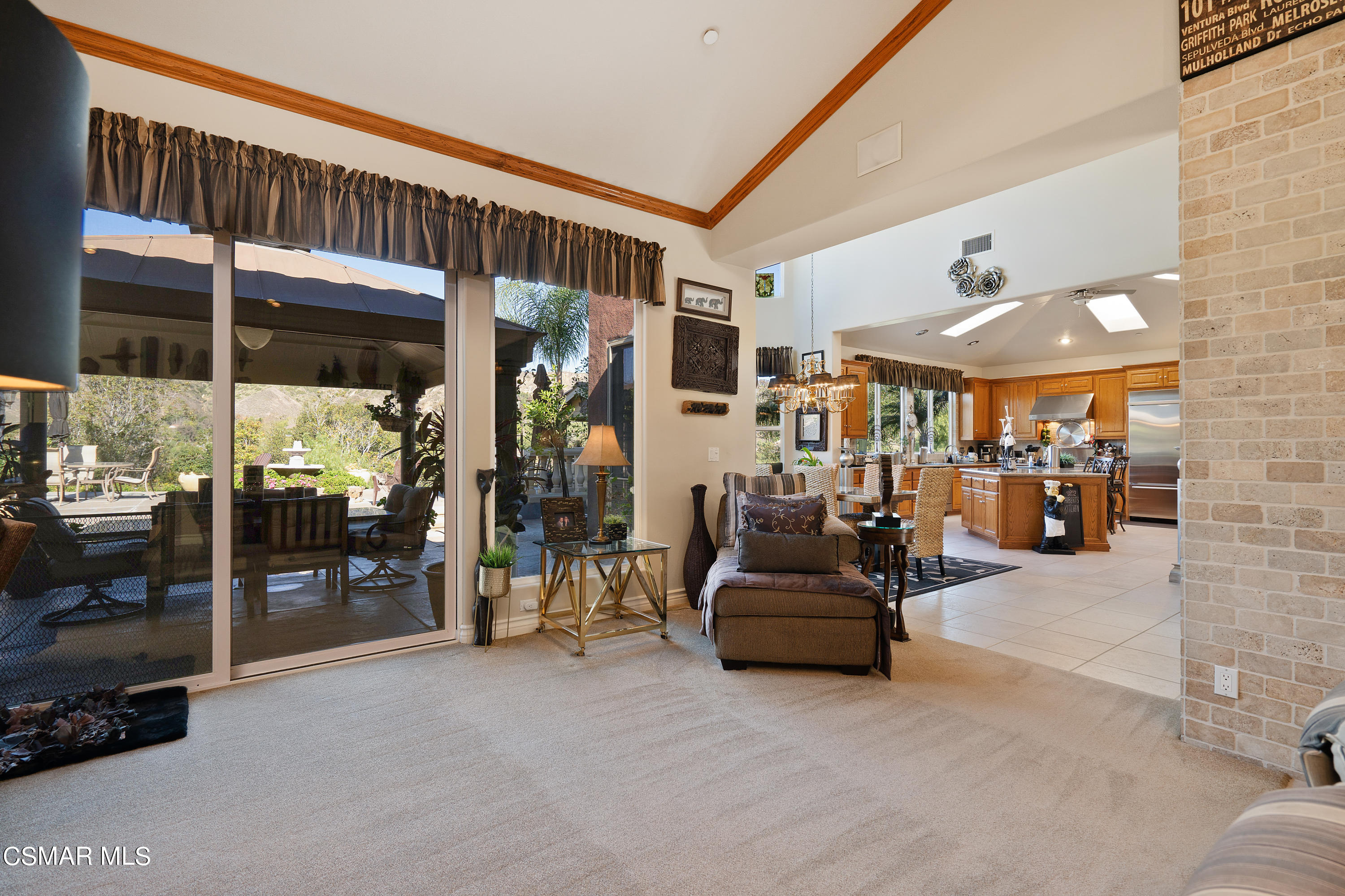 11951 Pradera Road Camarillo, CA 93012 - Photo 14 of 63 14_10153461_132791_132791-EI-114