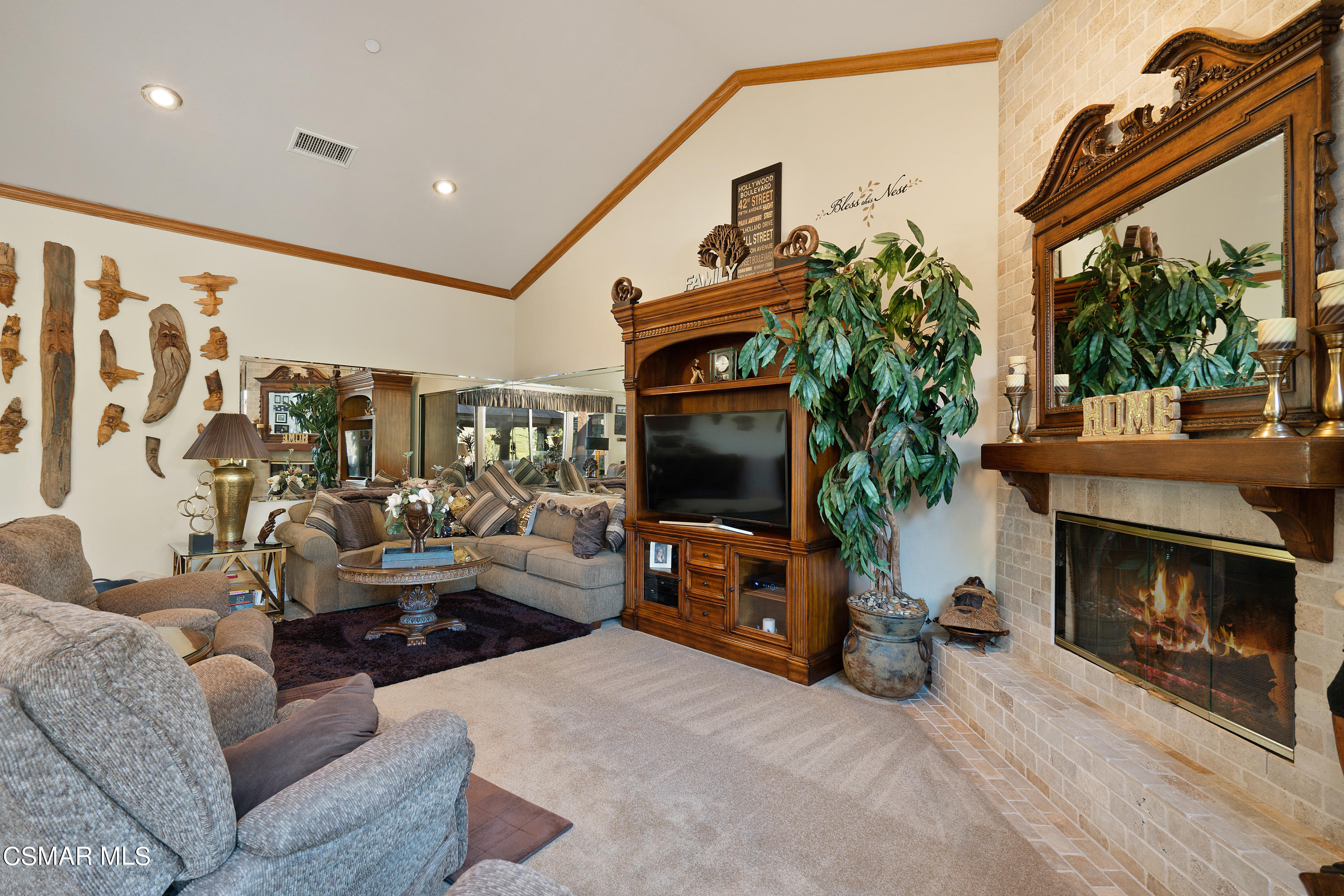 11951 Pradera Road Camarillo, CA 93012 - Photo 16 of 63 16_10153460_132791_132791-EI-116